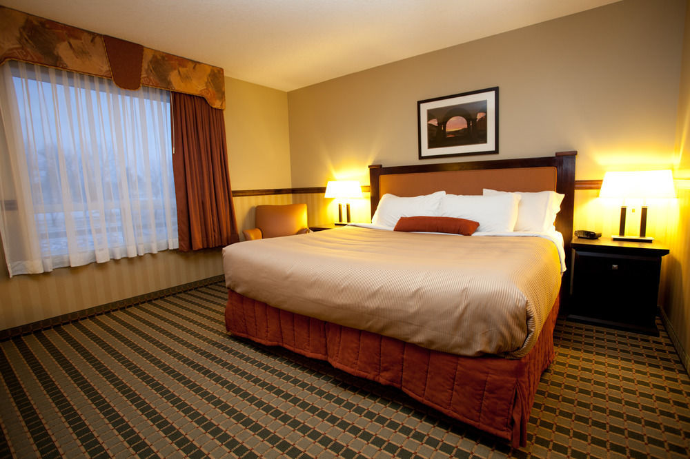 Best Western Diamond Inn Three Hills Ngoại thất bức ảnh